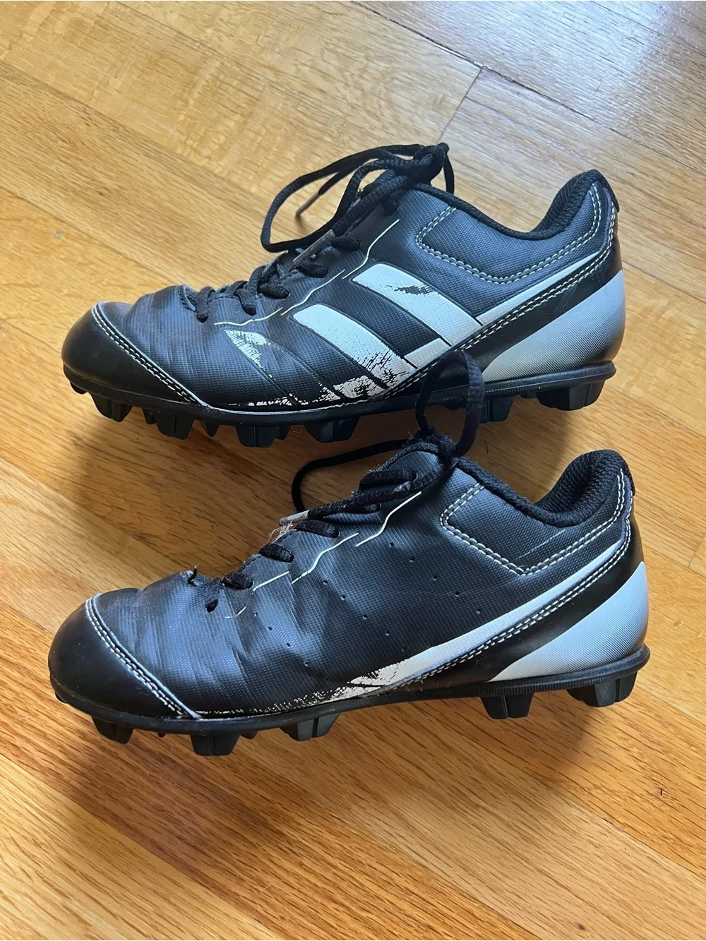 Adidas Soccer Cleats size 3Y